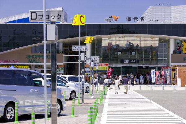 サービスエリアの自販機管理を効率化する店舗管理システムとは?
